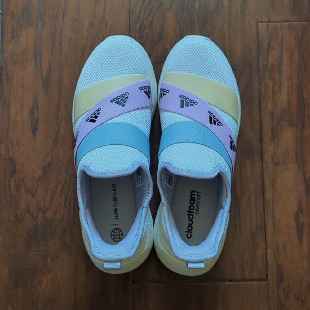 Adidas Cloudfoam Comfort Walking Shoes